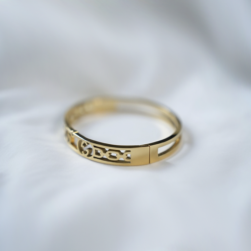 Gold-Plated Stainless-Steel Bangle Bracelet With a Cutout Design| Simple & Lightweight Bracelet For Girls