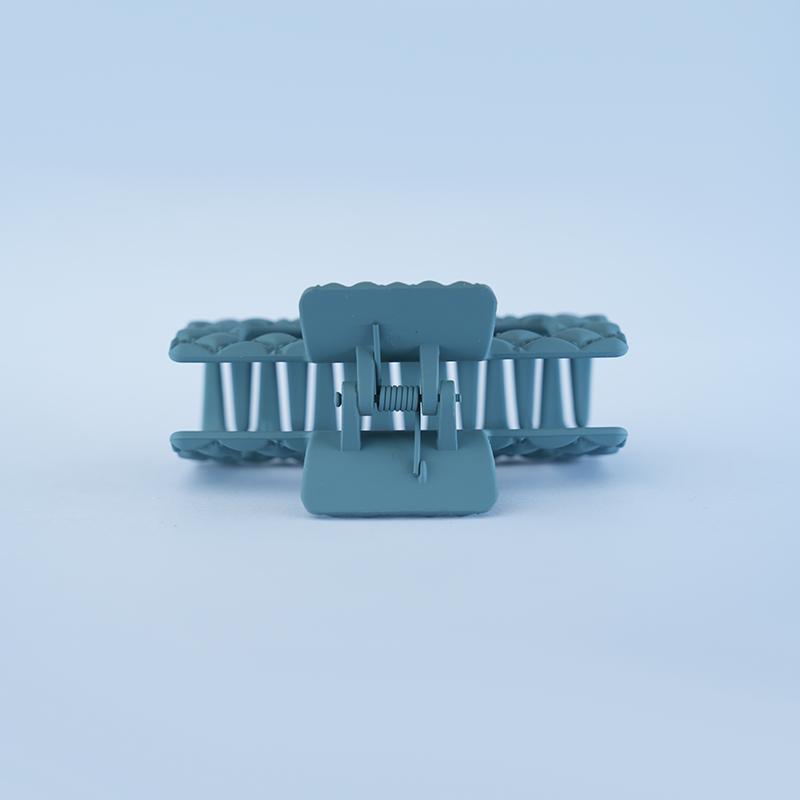 Matte Wave Hair Claw Clip| High-Quality Plastic Clip| Strong & Comfortable Hold| Versatile for All Hair Types